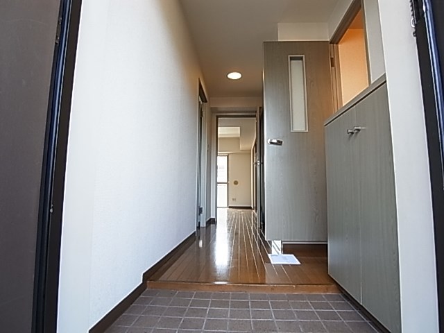 グリーンアベニュー・タカ 玄関