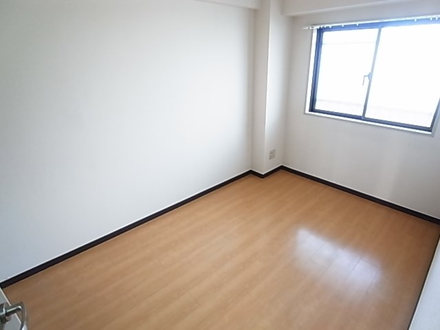 グリーンアベニュー・タカ ベッドルーム