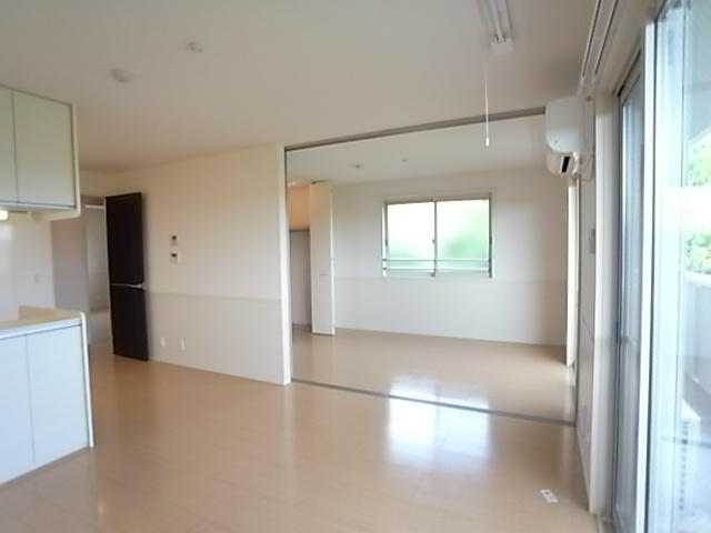 エクセル梨香 リビング