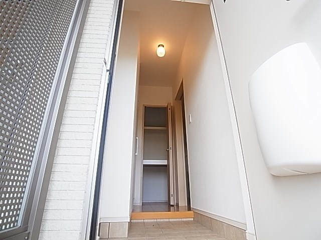 サンフラウアⅤ 玄関