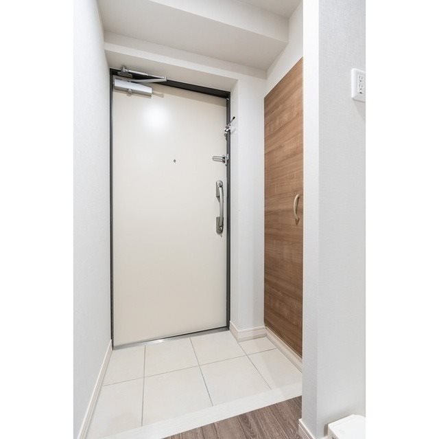 アルファコート町屋 玄関