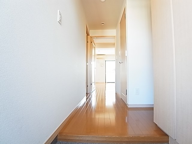 レジデンス・フォンテーヌ 玄関