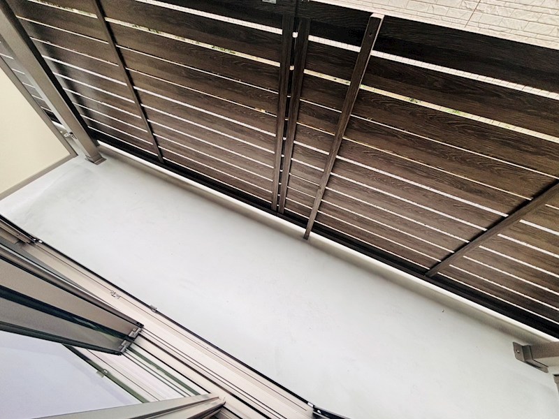 レジデンス向小金 ベランダ