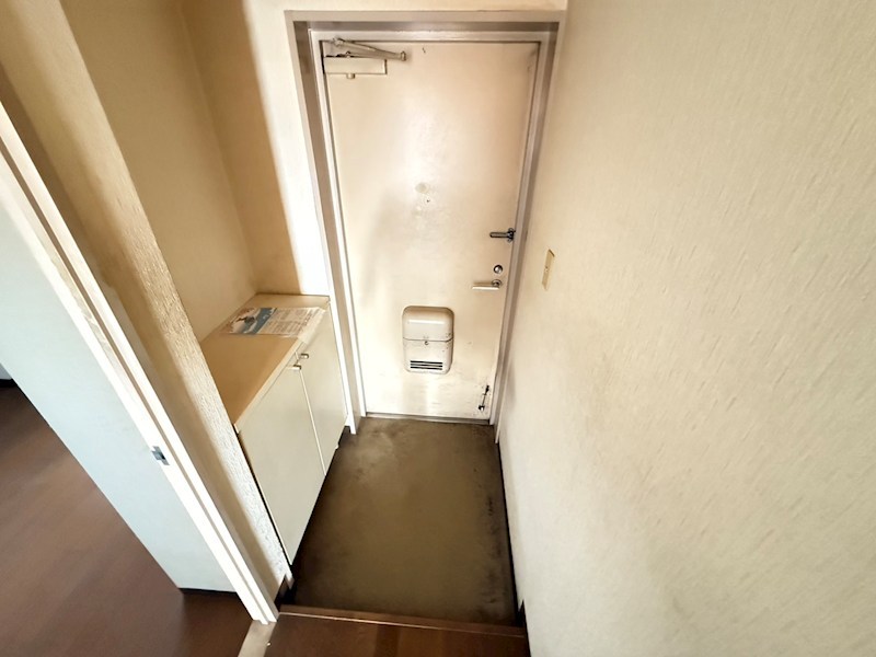 エトアールＳ 玄関