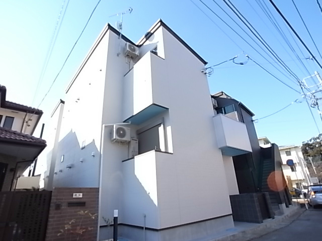 カーサルーチェ 201号室 外観