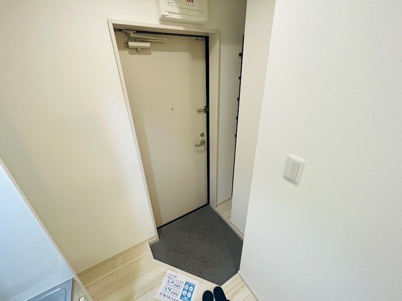 ウラノス竹の塚 玄関