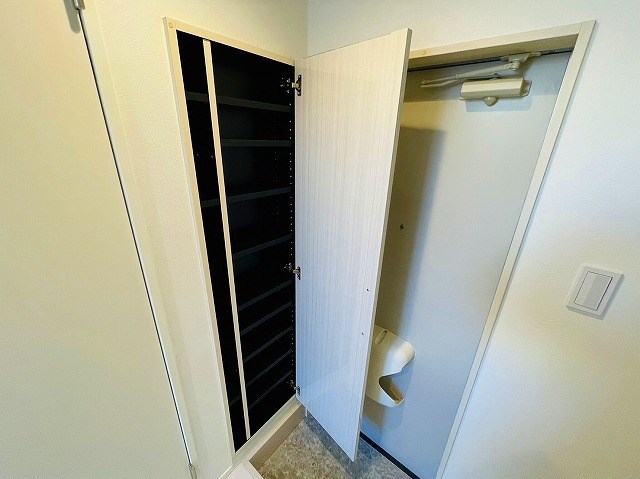 ハーモニーテラス綾瀬3 玄関