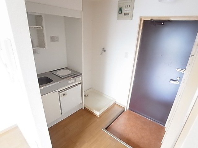 オネスティ柏13番館 玄関