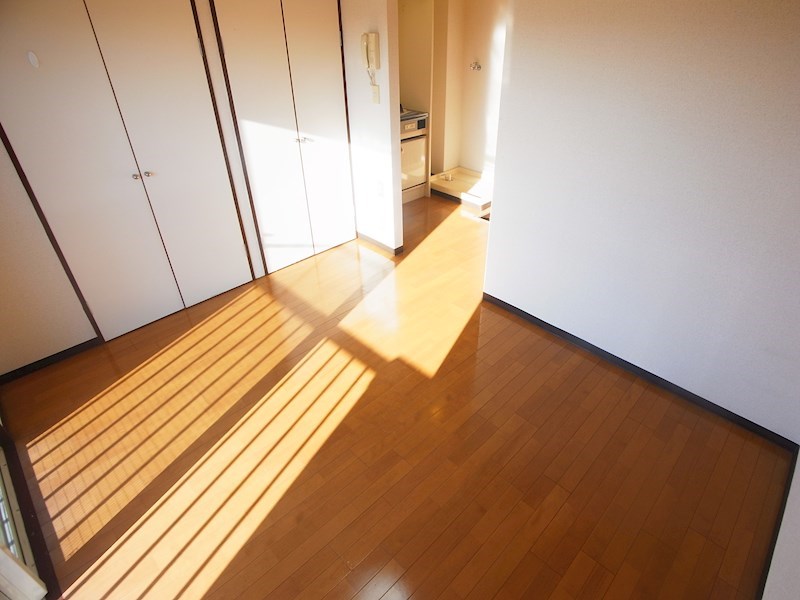 オネスティ柏13番館 リビング