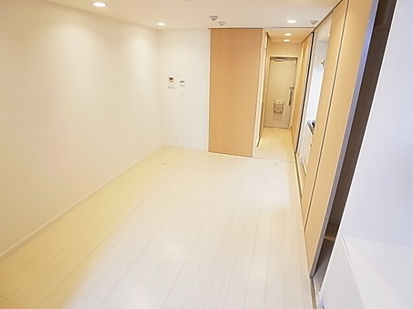 リブリ・白山WEST リビング