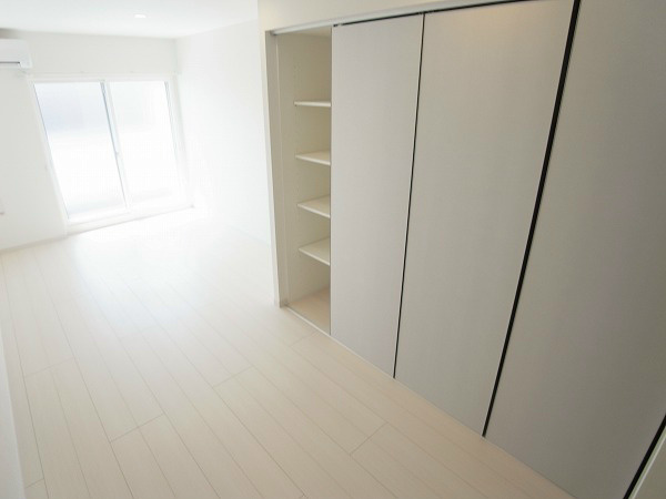 リブリ・杉田 ベッドルーム