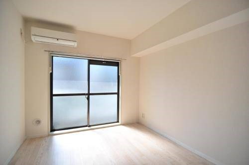 メゾン・ド・ロワジール ベッドルーム