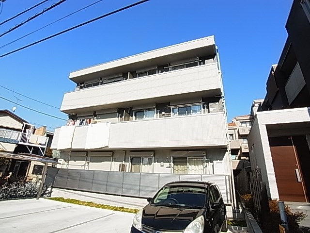 ＰＬＡＴＩＮＵＭ 外観写真