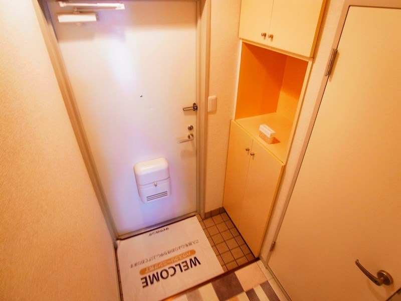 フラワーフィールドマンション 玄関