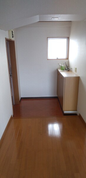 関屋ステーションハイツ 玄関