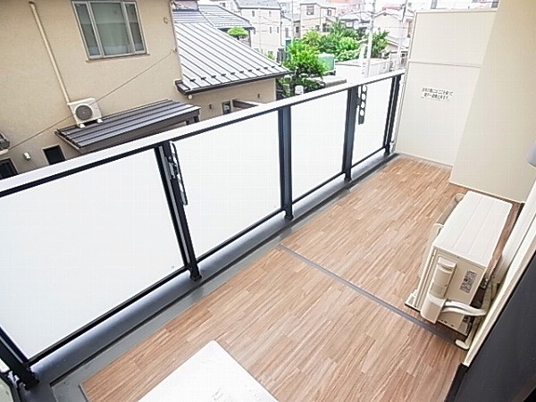 ボワ・デ・コガネ ベランダ