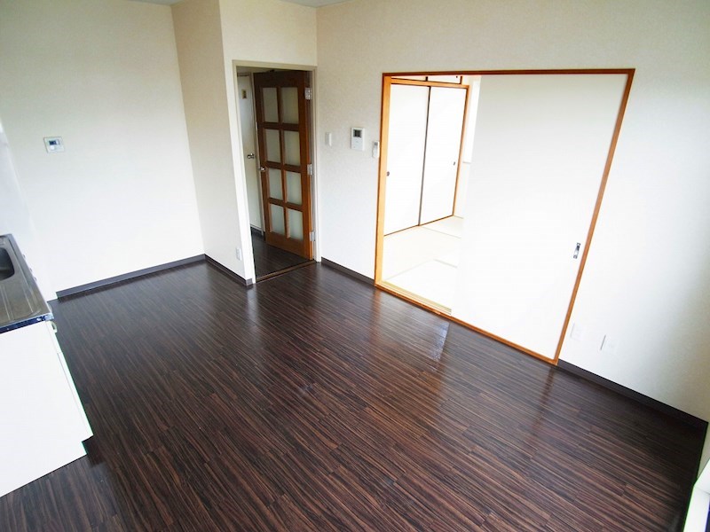 エクセルハイツＫＥＹＡＫＩ リビング