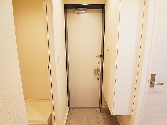 ノーマジーン 玄関