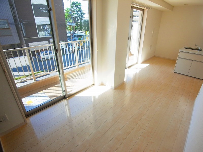 トレランス リビング