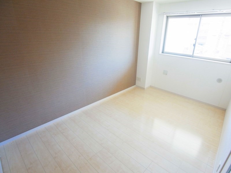 トレランス ベッドルーム