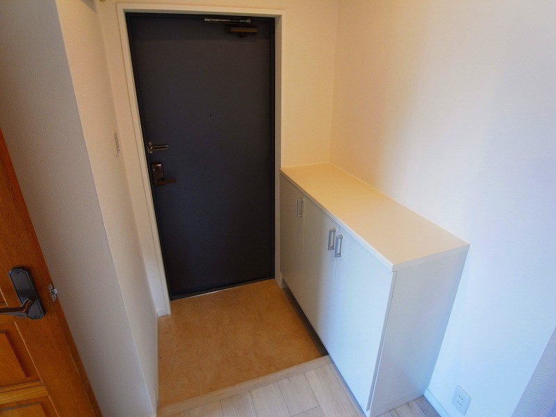 グランデール 玄関