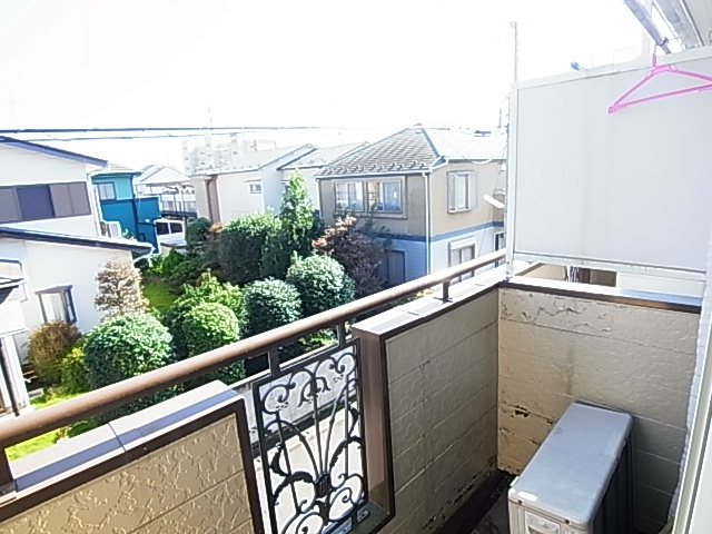 ゼフィランサス五香 ベランダ