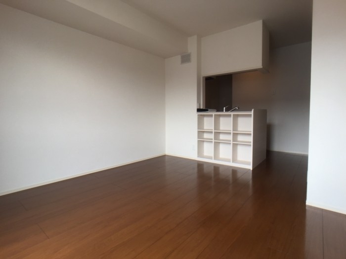 ストラールB リビング