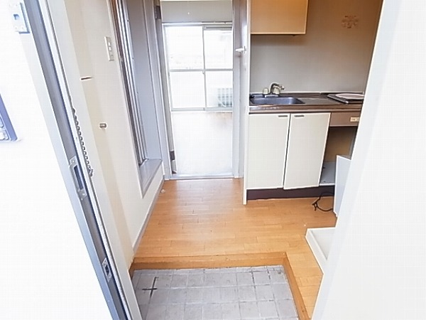 ジュネパレス柏第107 玄関