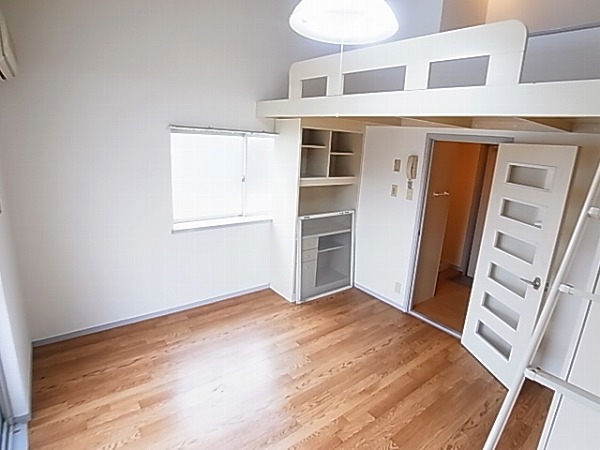 ジュネパレス柏第107 リビング