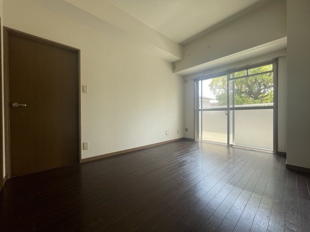 グリーンパーク中川 リビング