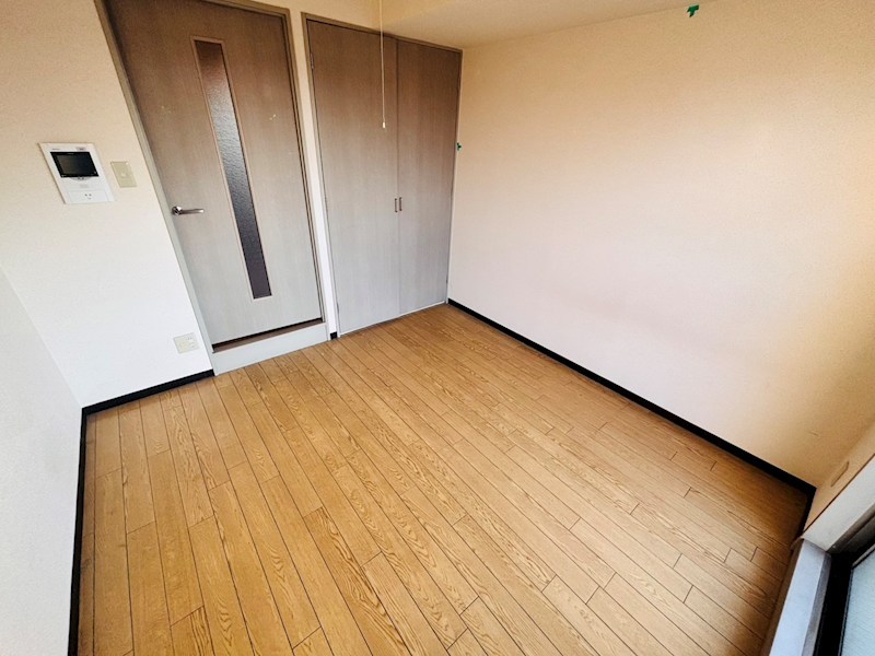 コンフォール小泉 ベッドルーム