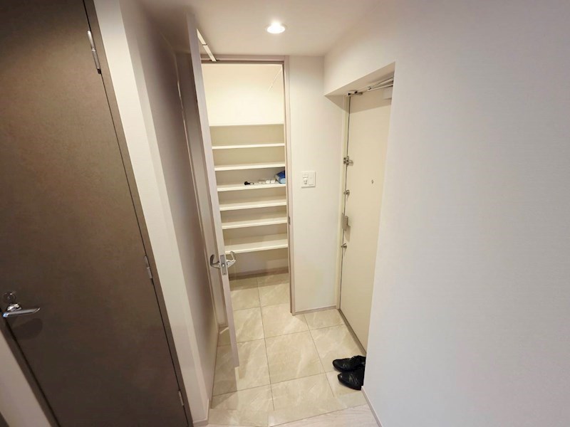 アーバンパーク綾瀬WEST 玄関