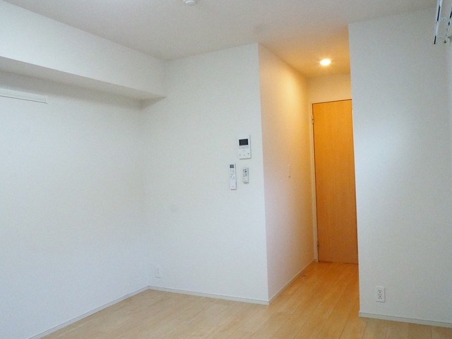 ライジング・プレイス   リビング