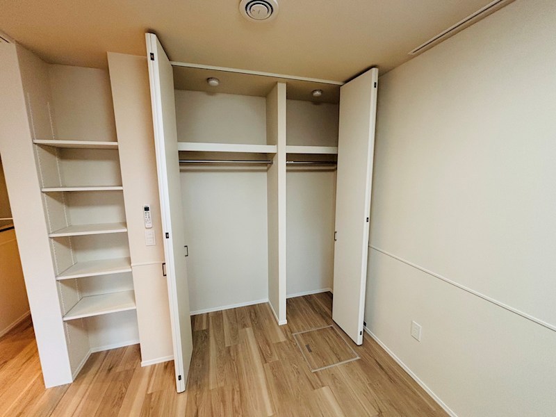 ウエスト・ノワール その他40