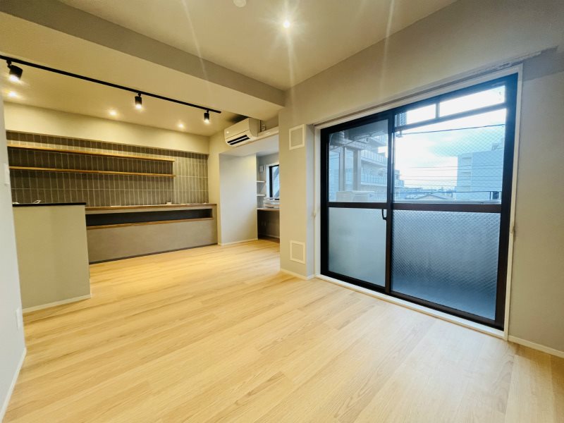 アリススプリングス綾瀬 リビング