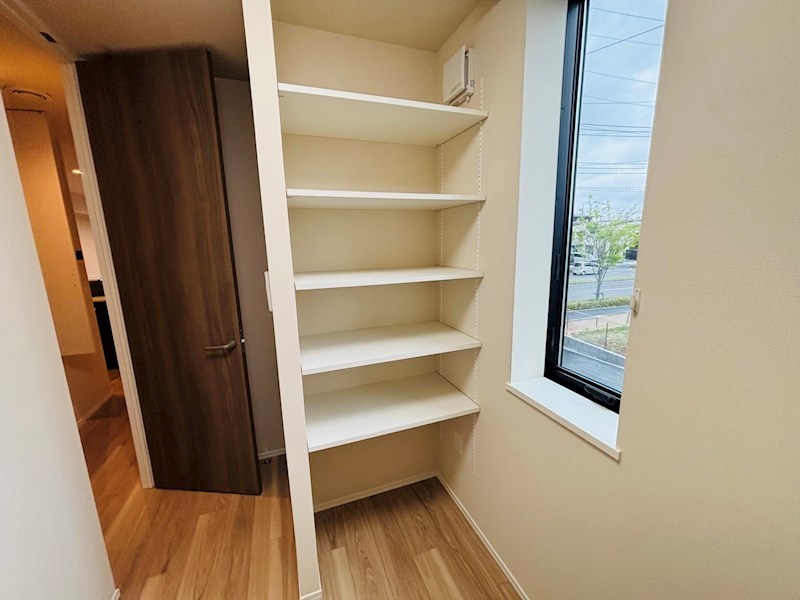 ウエスト・ノワール その他30