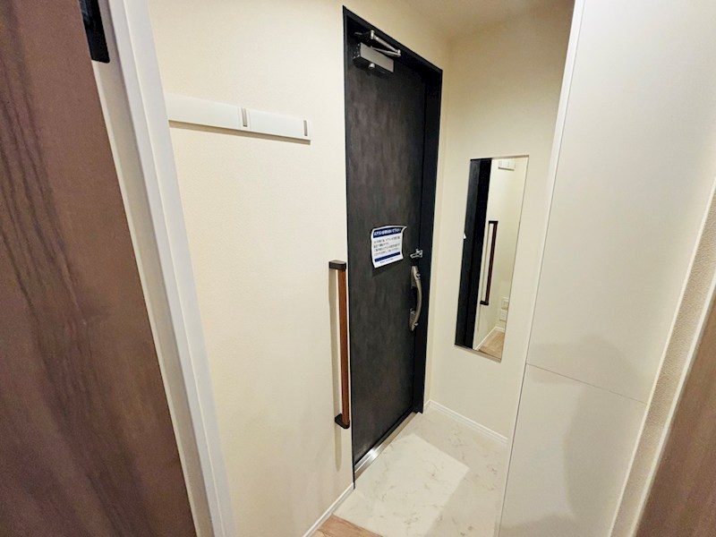 ウエスト・ノワール 玄関