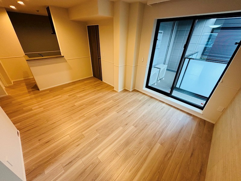 ウエスト・ノワール リビング