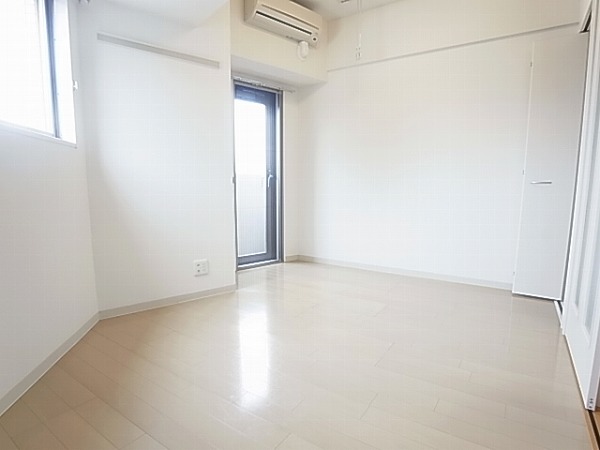 Ｇ－クレスト リビング