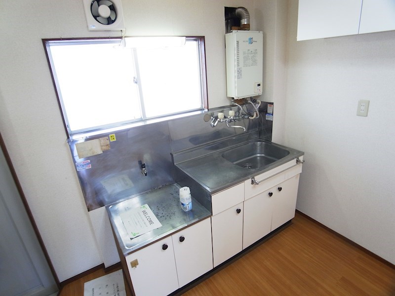 五香サンロードス キッチン