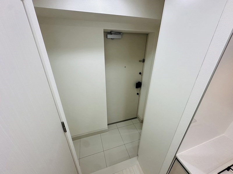 ARCOBALENO　TAKENOTSUKA 玄関