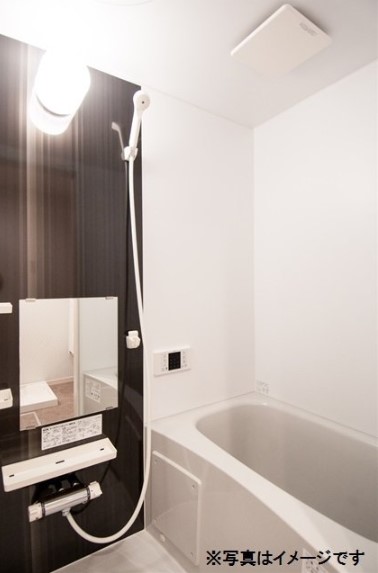 グランシャレー西綾瀬 風呂画像