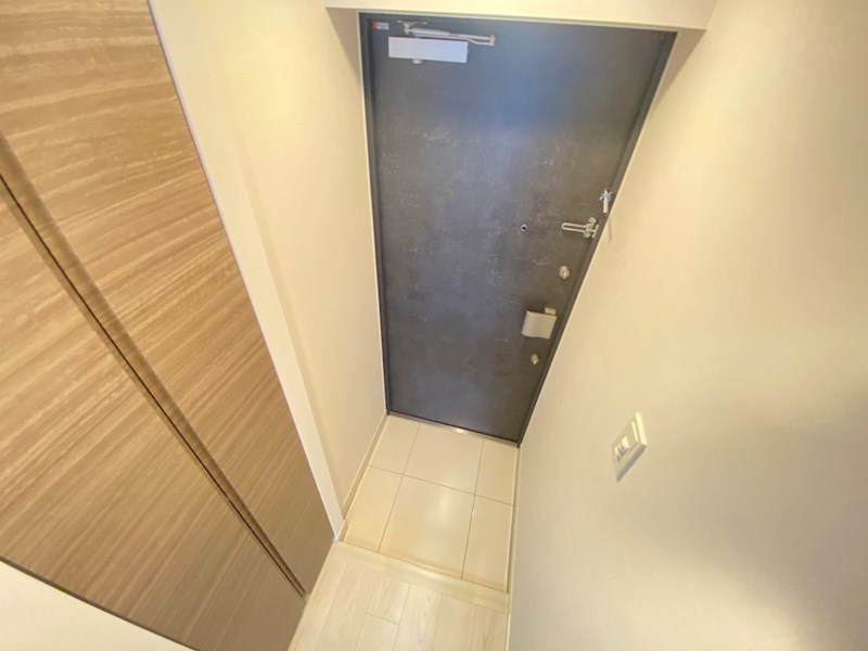 エスタート亀有 玄関