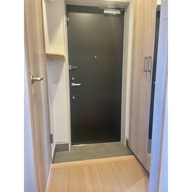 ラ　フェリオ 玄関