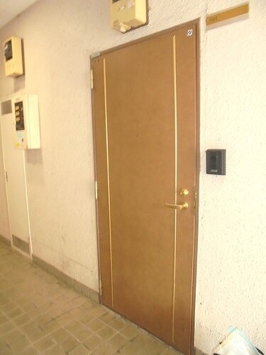 イーストリバー町屋 玄関
