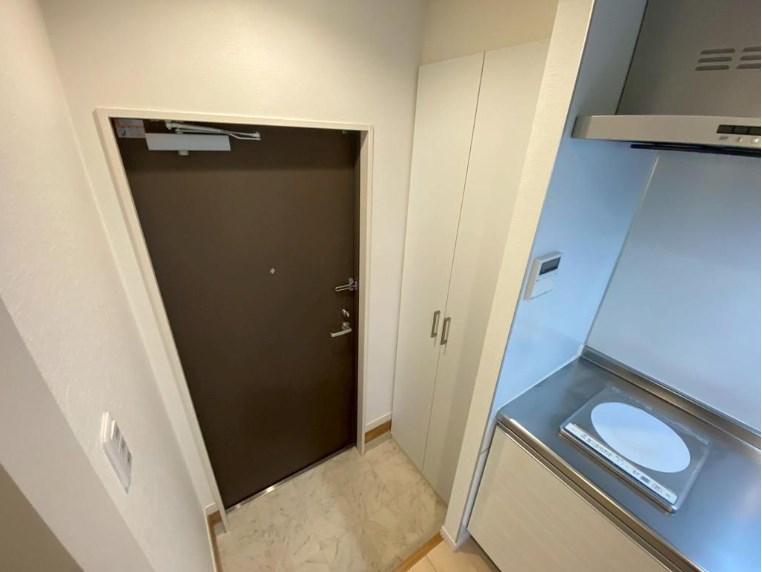 フィールズ13(サーティン) 玄関