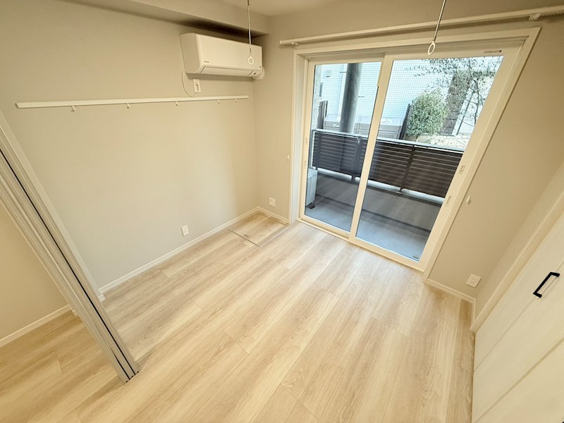 MOCXION扇 ベッドルーム