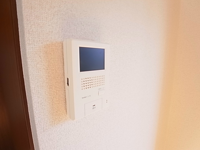 エスティーヌ・ユウ その他4