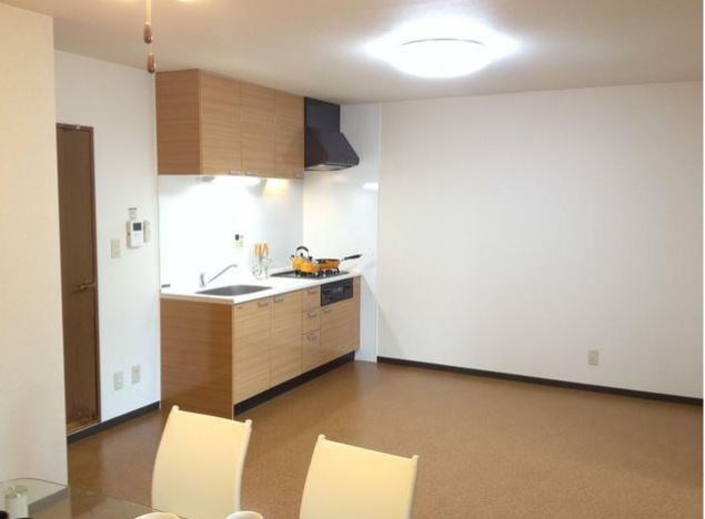 サンエステートＡ リビング