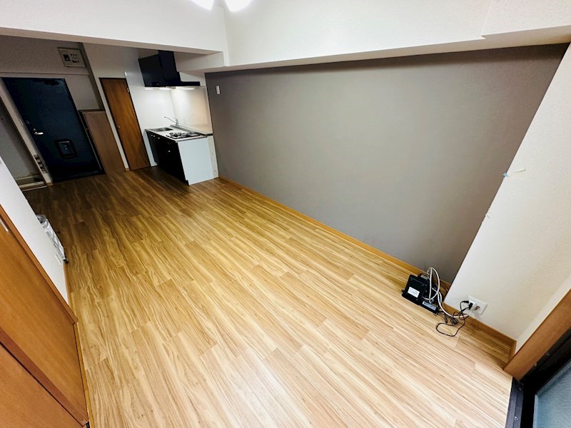 モアウイング リビング